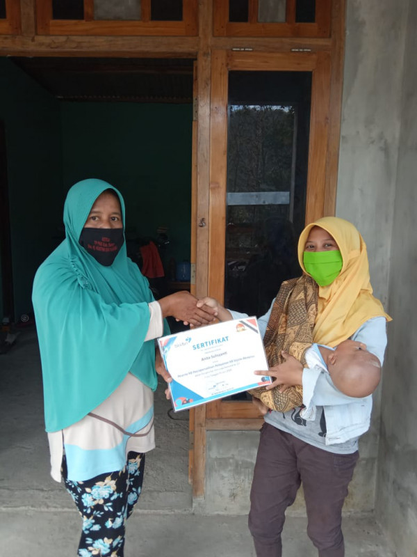 Penyampaian sertifikat PUS