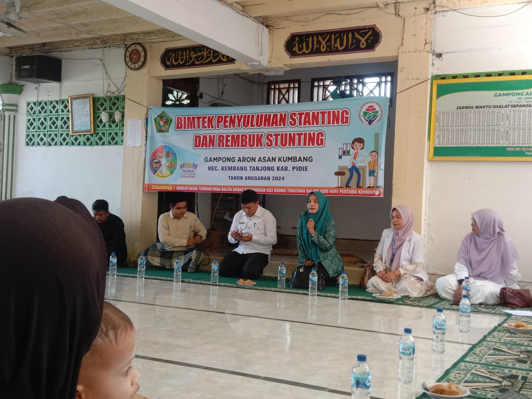Kegiatan bimtek penyuluhan stunting dan rembuk stunting.
