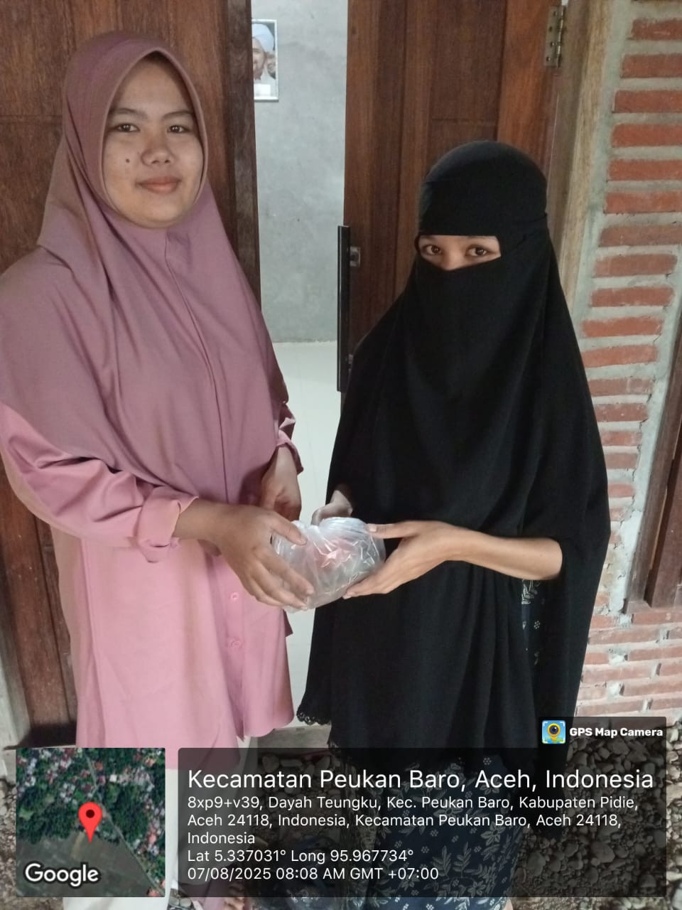 pengantaran pmt untuk ibu KEK