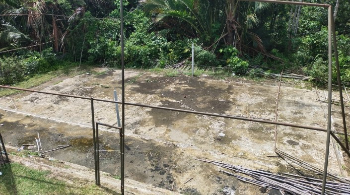 Foto. Lapangan bola volly Desa Lataling, Kecamatan Teupah Selatan, Kabupaten Simeulue, Rabu, 16/07/2025. (Admin)