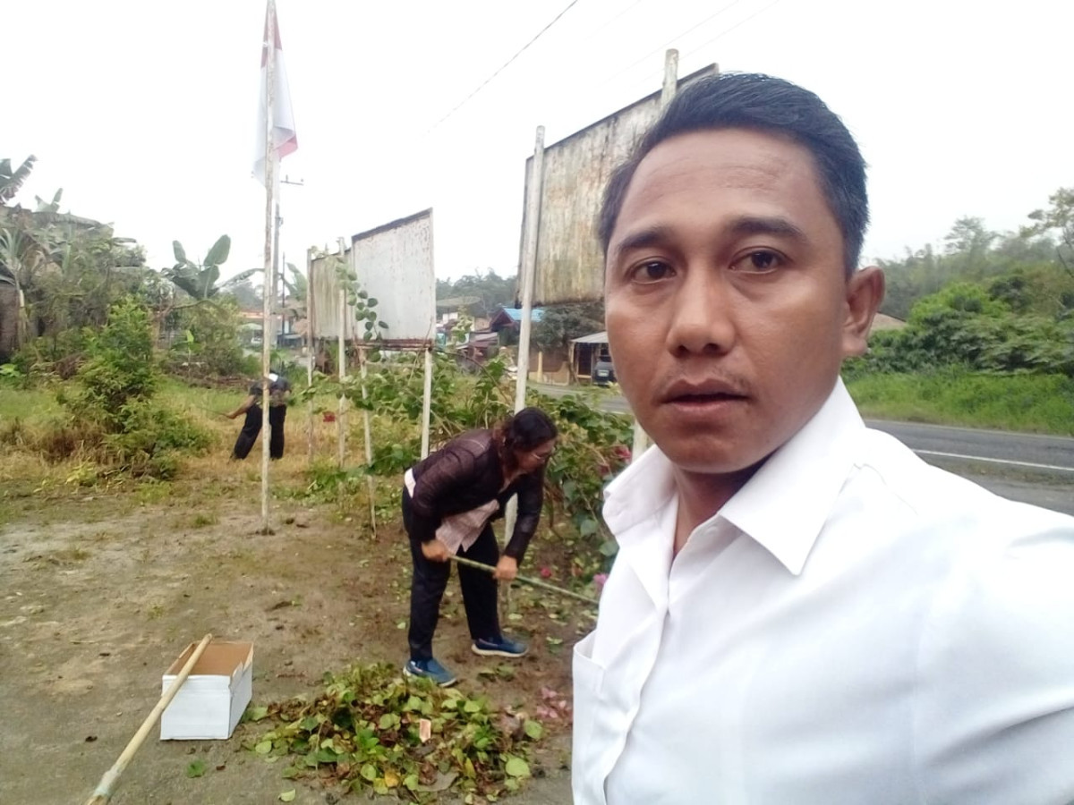 KERJA BAKTI DI KELURAHAN SONDI RAYA