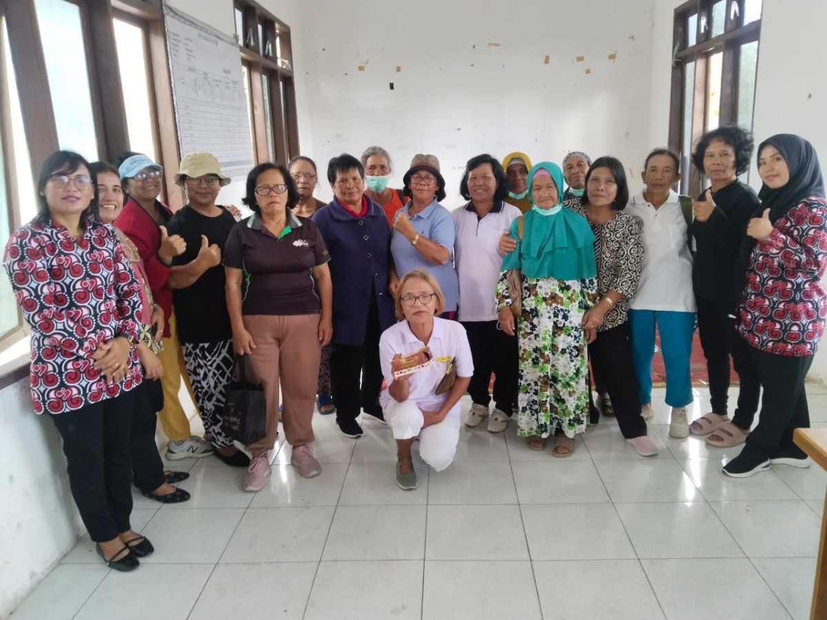 kegiatan sekolah Lansia