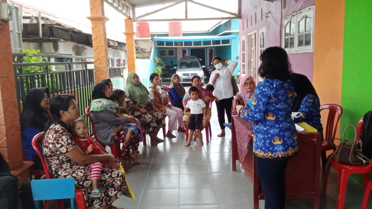 Komunikasi, Informasi dan Edukasi (KIE) Kesehatan Reproduksi dan Keluarga Berencana bagi Keluarga