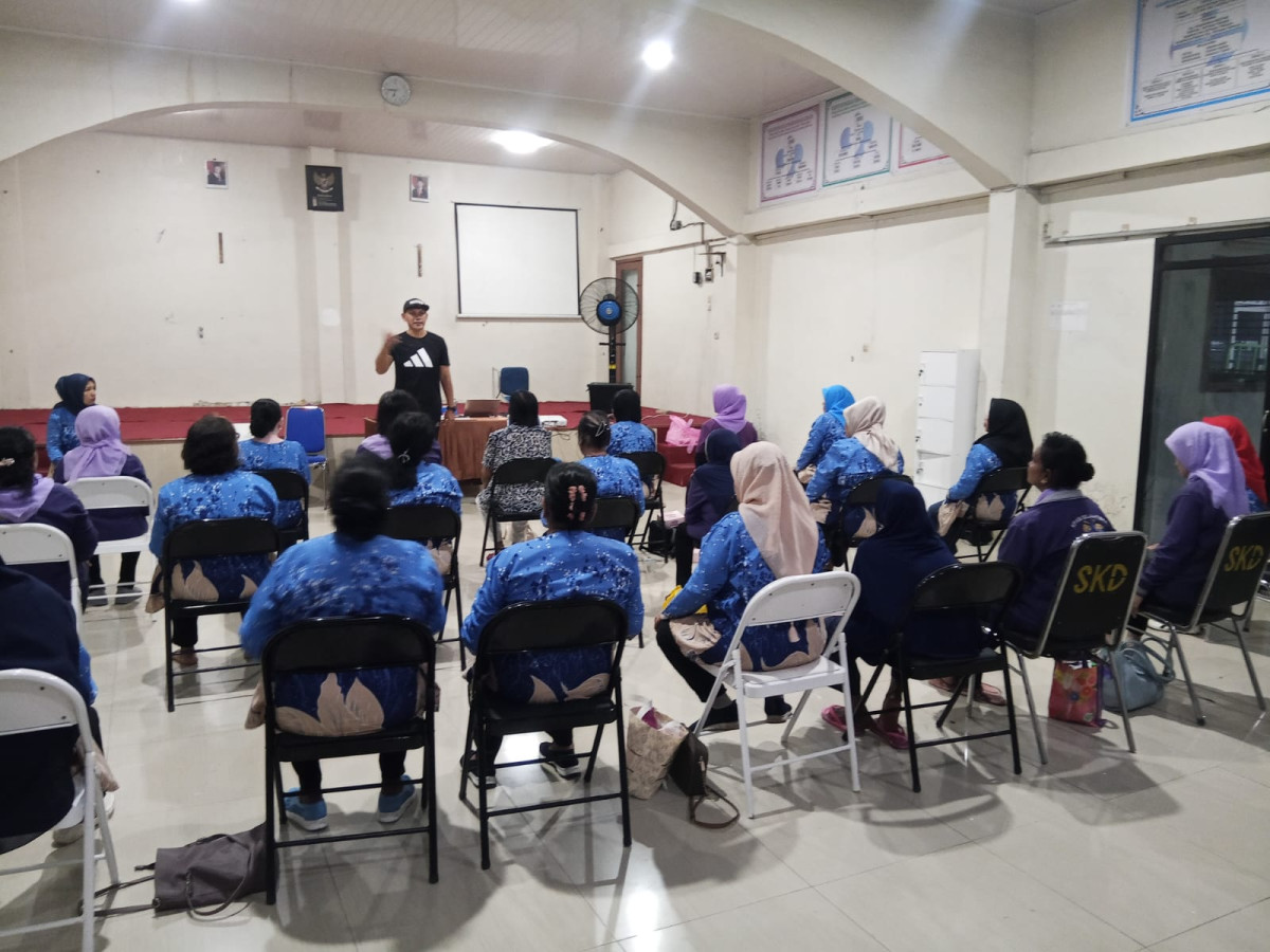 PEMBINAAN SEKOLAH LANSIA BKL MANDIRI STANDAR 2 DIMENSI FISIK