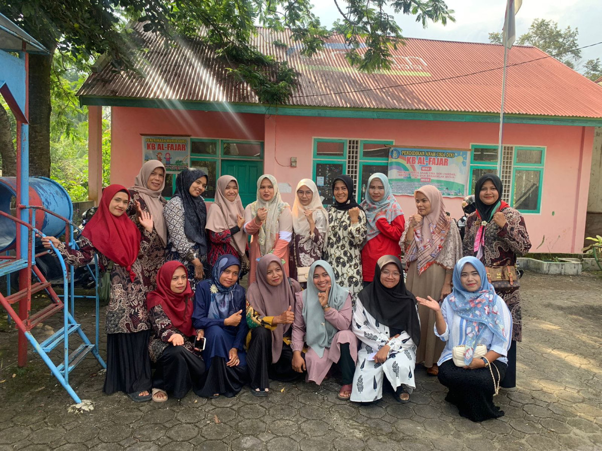 Pemeriksaan dan Pembinaan DASAWISMA Nagari Gauang