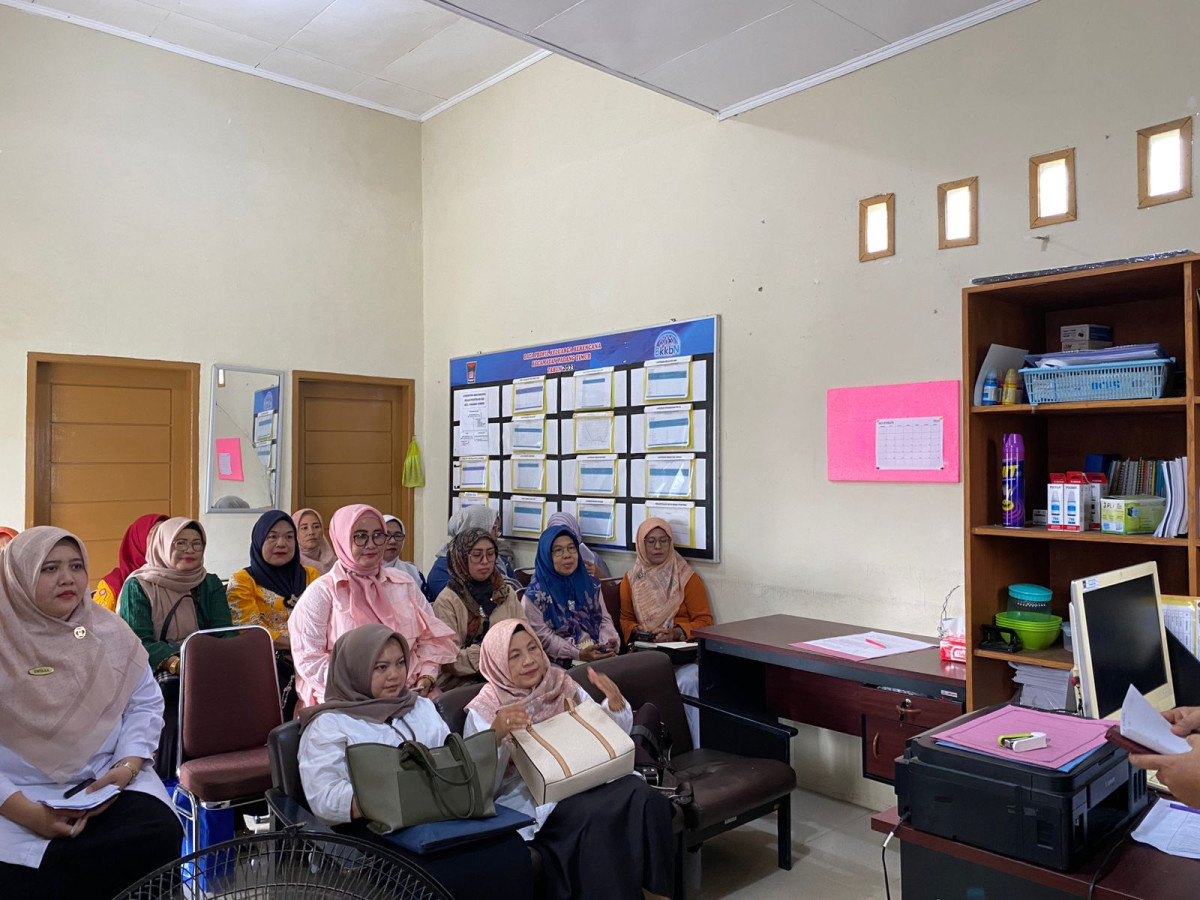 Pertemuan Sekaligus Pembinaan Pokja Kampung Kb