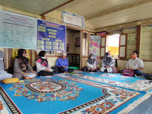 Pembinaan Kampung KB Tanjung Pauh