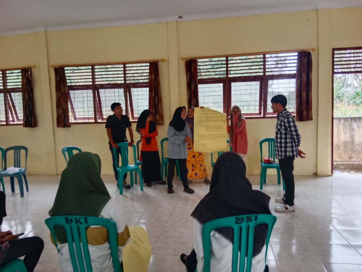 Pengasuhan dan pembinaan remaja