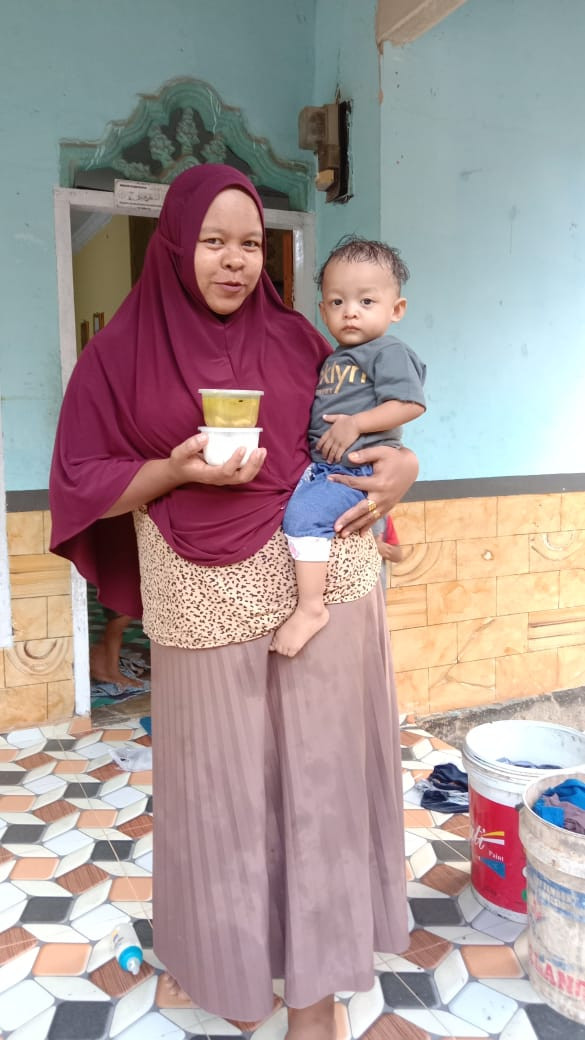 Pemberian makanan tambahan untuk anak gizi kurang