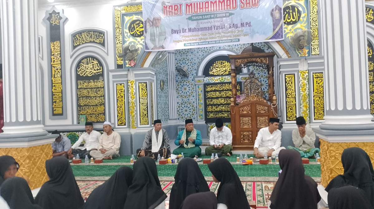 Rombongan Ust. Yusuf beserta masyarakat yang hadir