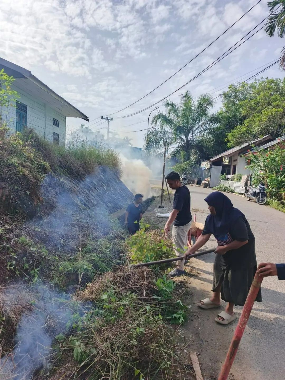 gotong royong