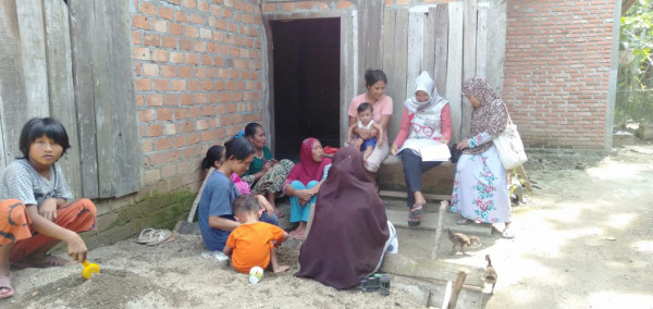 PELAKSANAAN PENDATAAN DATA KELUARGA OLEH SEKSI POKJA KAMPUNG KB
