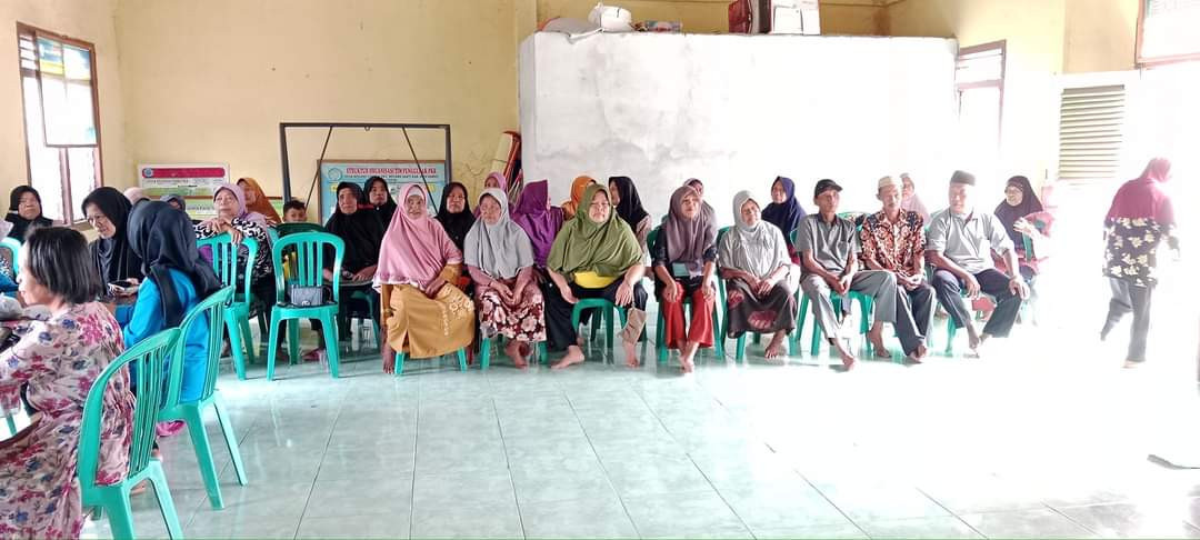 Kegiatan Lansia di isi dengan pemeriksaan kesehatan oleh puskesmas, di lanjukan senam lansia oleh kader lansia dan pemberian PMT untuk lansia  desa megang sakti 3