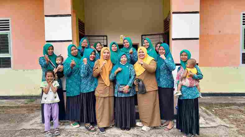 pertemuan pkk membahas sekolah lansia