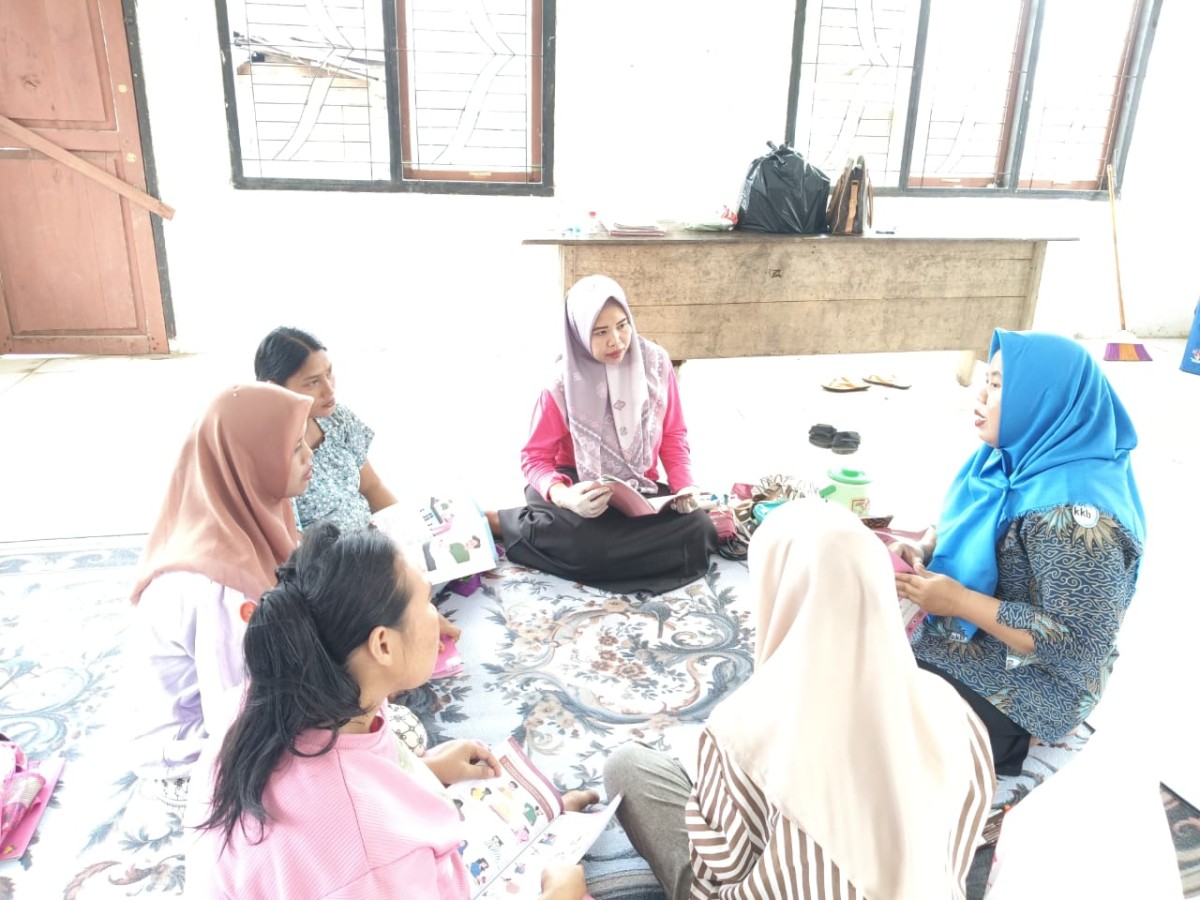 Posyandu Ibu Hamil dan Pembinaan ibu hamil
