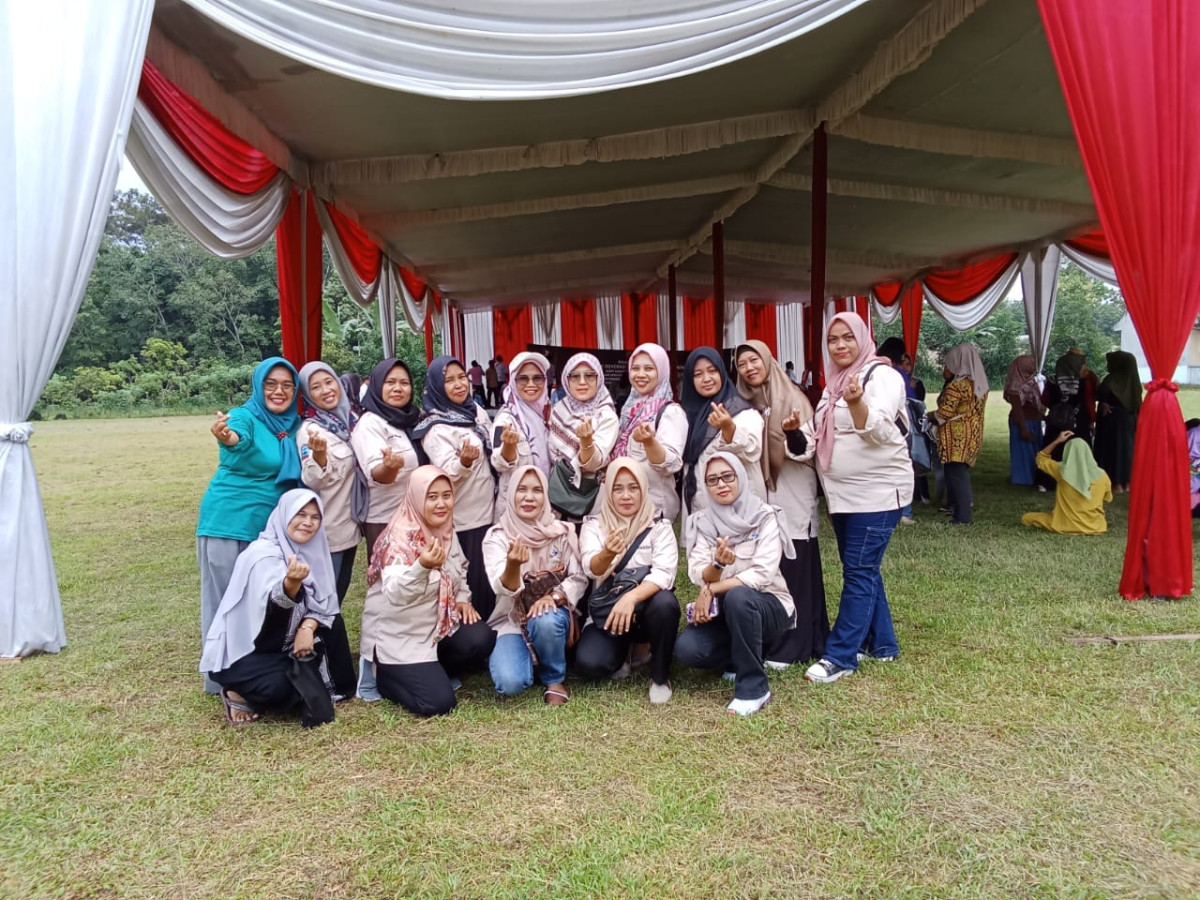 Persiapan pengukuhan kader cetak generasi unggul kader lingkungan,kader gemar makan ikan