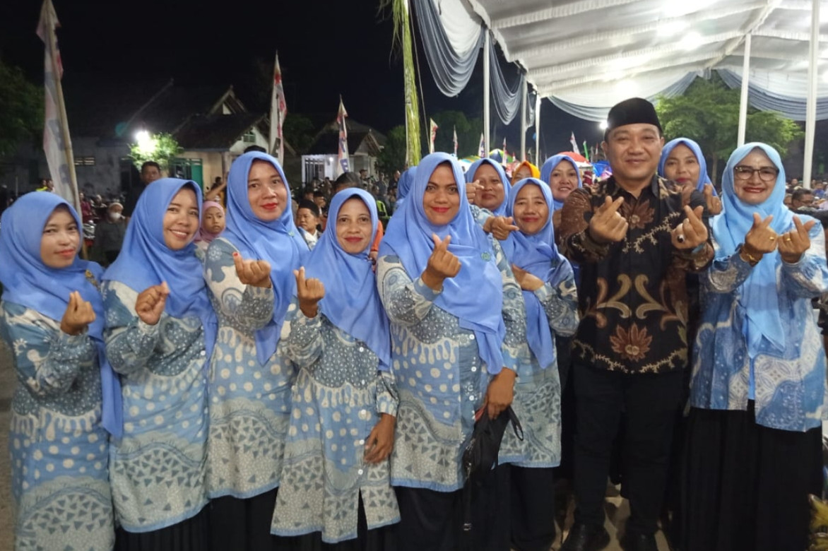 Acara wayang bersih desa Jatibaru