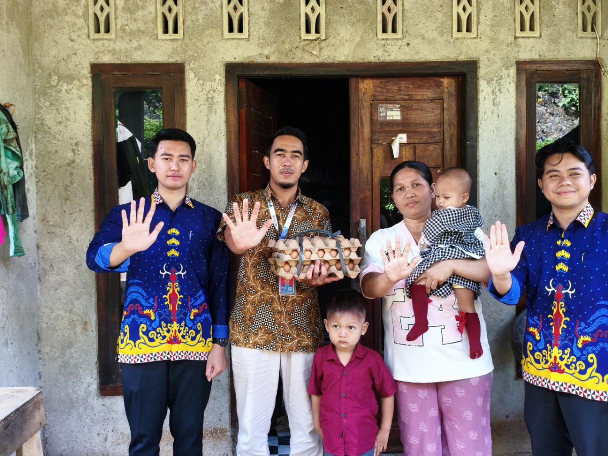 Pemberian tambahan asupan gizi bagi balita status gizi kurang di Pekon Purwosari melalui program Genting dan Baznas