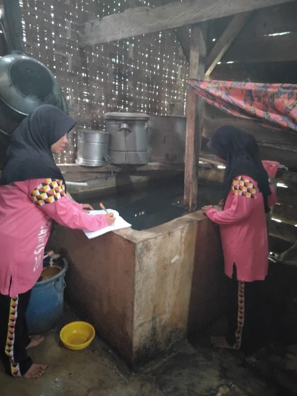 Pengecekan binatang pembawa penyakit ,jentik nyamuk di lingkungan Pekon Purwosari