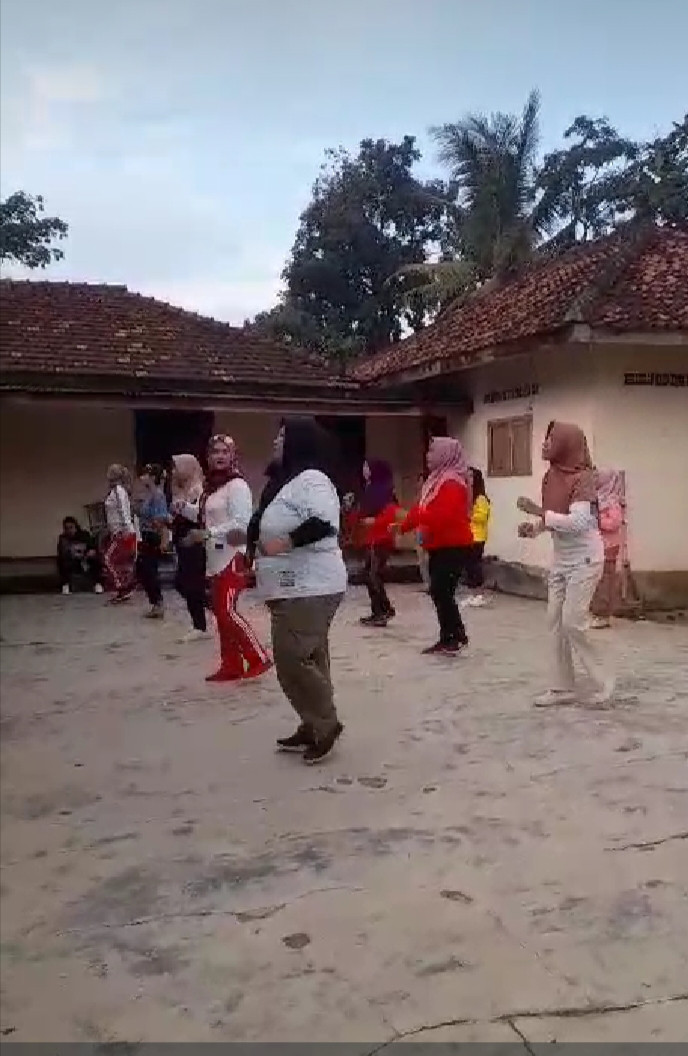 Senam Bersama