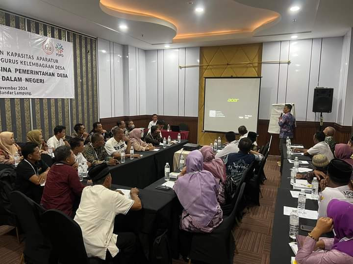 Pelatihan Peningkatan Kapasitas Aparatur Pemerintah Desa