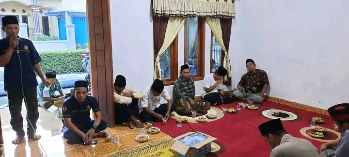 LAPORAN TAHUNAN KARANG TARUNA TERATAI MAS pekon Ambarawa  sekaligus buka bersama dengan Aparatur pekon Ambarawa