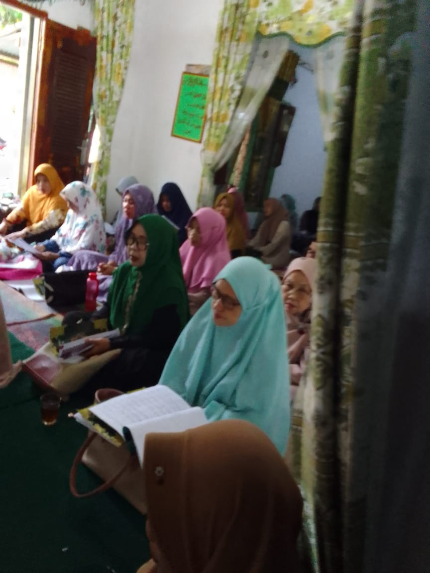 Pengajian Rutin Ibu Muslimat