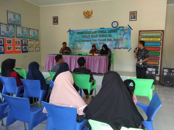 Sosialisasi Pola Asuh Anak dan Remaja