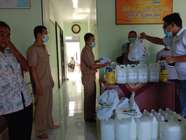 Bantuan antiseptik dan peralatannya