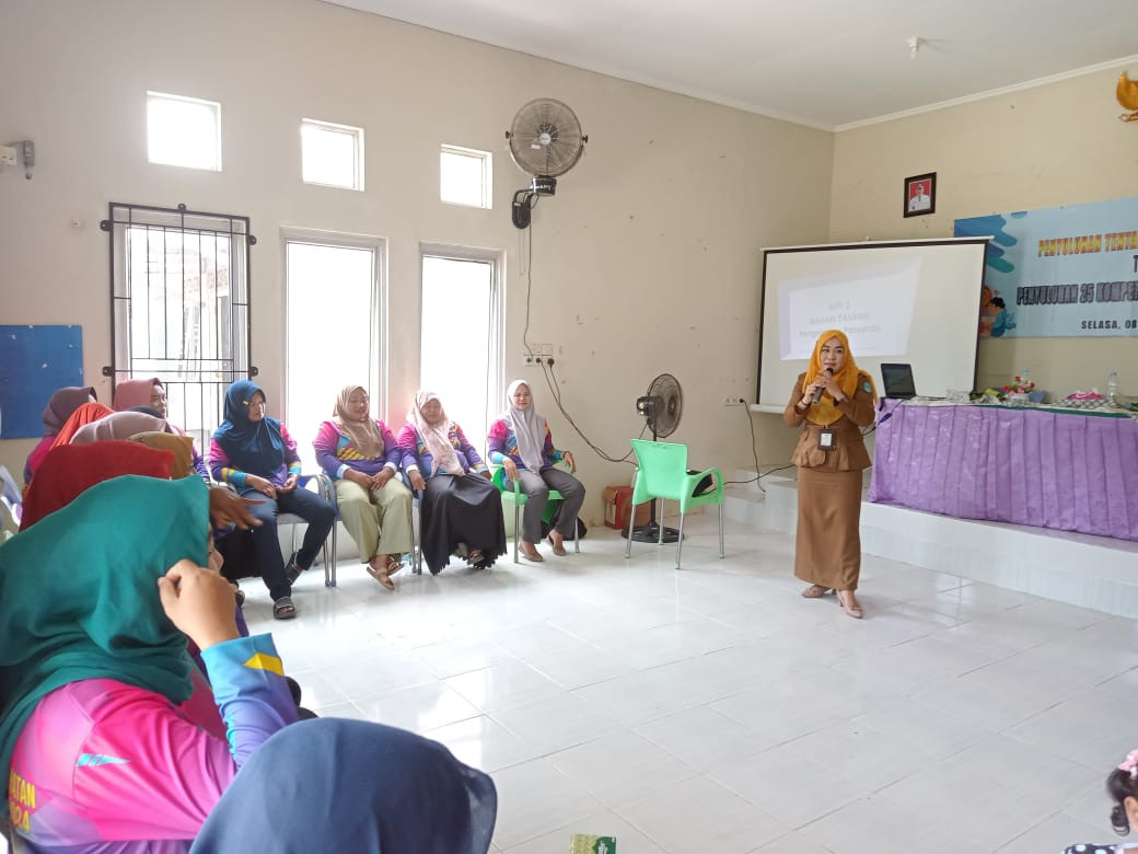 Pelatihan dua puluh lima kompetensi kader Posyandu