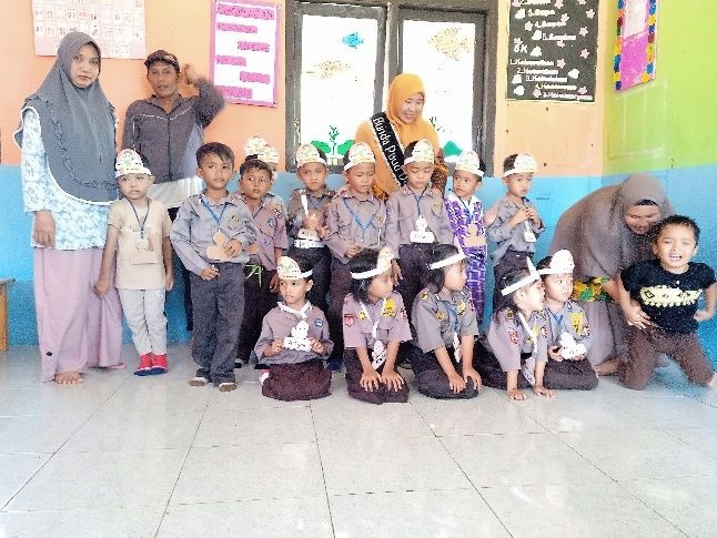 Sosialisasi Bunda PAUD ke anak Tentang Pentingnya Wajib Belajar 13 Tahun