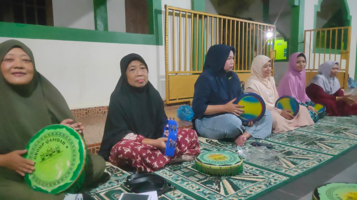 Latihan kompang