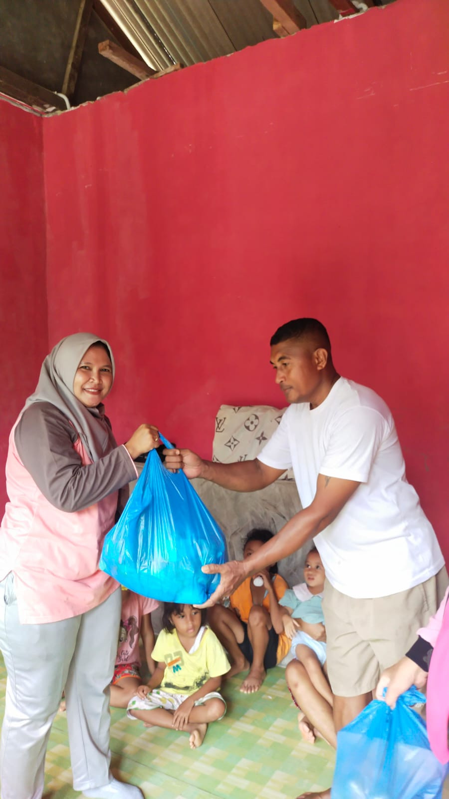 Pengantaran makanan balita hebat