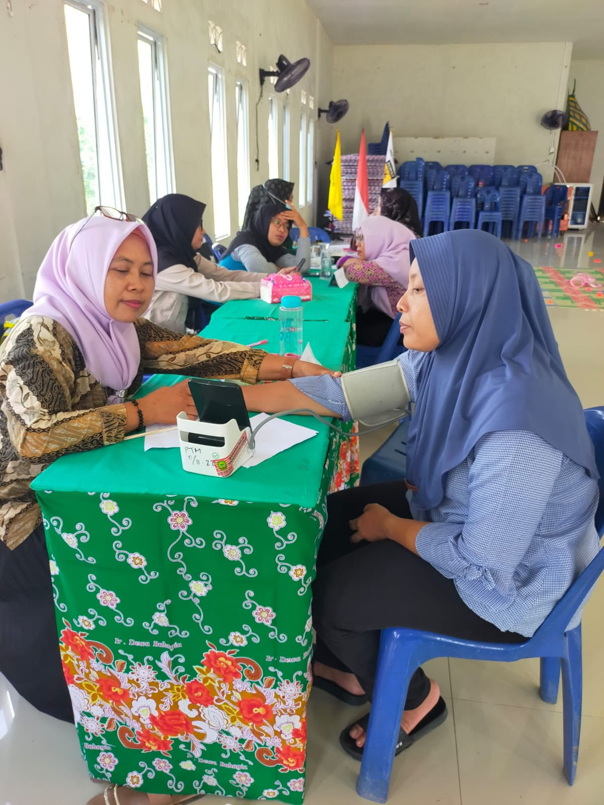 Kader Posbang Lavender Bersama Petugas Kesehatan Melaksanakan Posyandu Aktif Untuk Meningkatkan Kualitas Hidup Masyarakat Dan Mencapai Tujuan Pembangunan Kesehatan Yg Lebih Baik Serta Memberikan Edukasi Dan Penyuluhan Tentang Kesehatan Ibu Dan Anak
