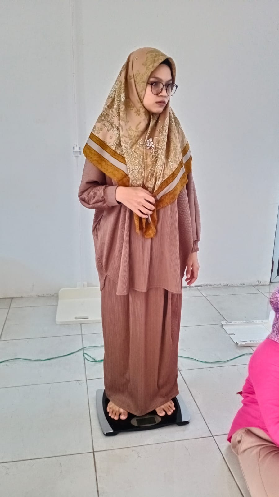 Petugas Kesehatan Bersama Kader Posyandu Cahaya Hati Mengadakan Imunisasi Balita, Cek Kesehatan Warga Serta Monitoring Tumbuh Kembang Anak  Untuk Memantau Tumbuh Kembang Anak Dan Mendeteksi Dini Masalah Kesehatan