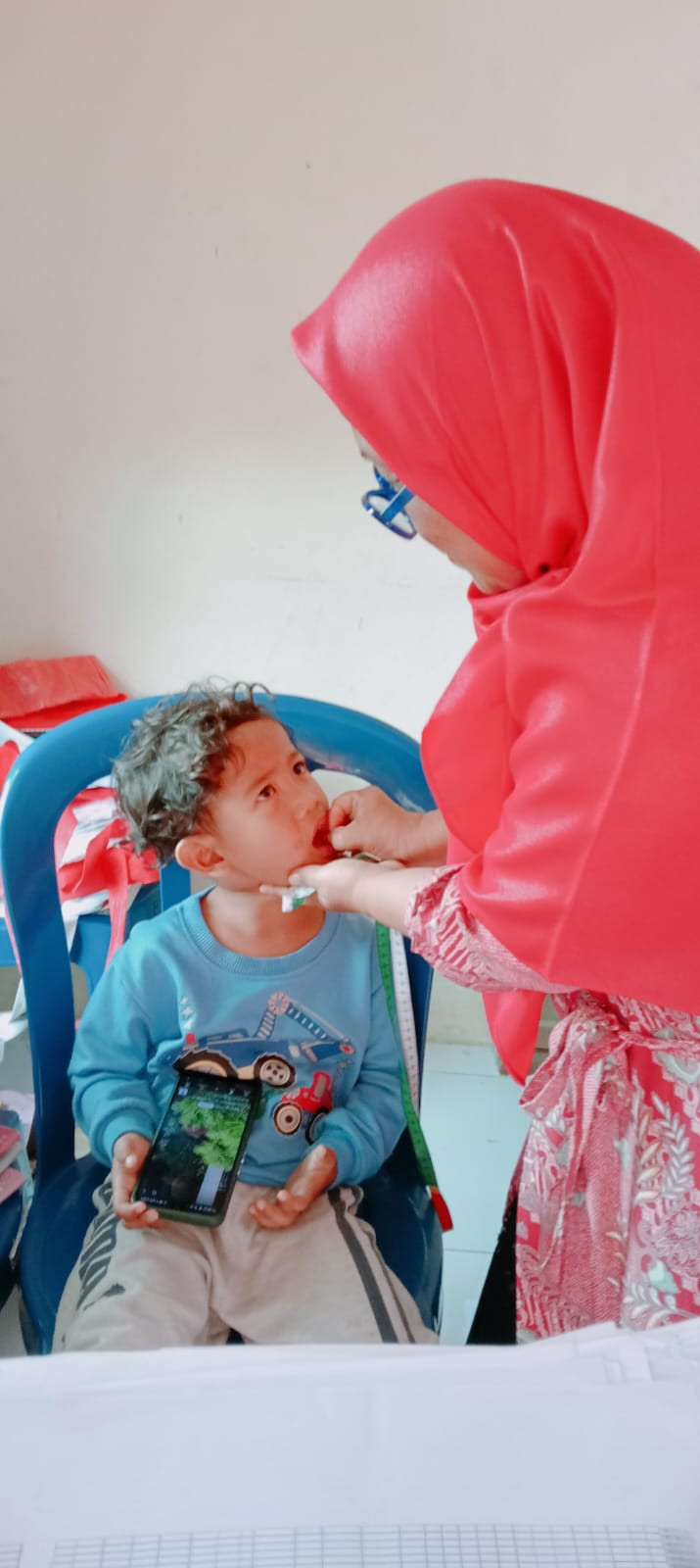 Petugas Kesehatan Bersama Kader Posyandu Sakura Melaksanakan Posyandu Aktif  Dan Monitoring Tumbuh kembang Anak Untuk Memantau Perkembangan Tumbuh kembang Anak Serta Mendeteksi Dini Masalah kesehatan