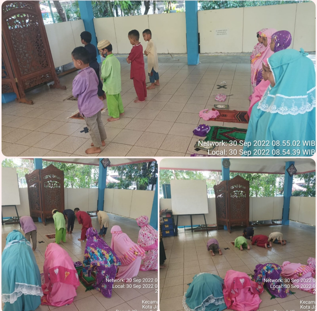 Praktek sholat anak-anak paud