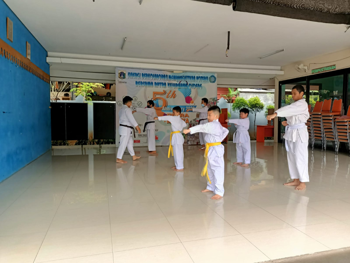latihan karate