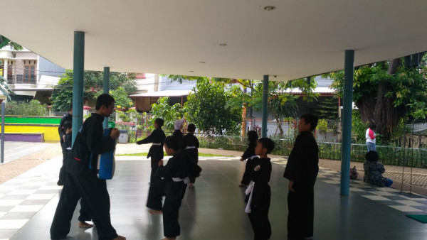 Latihan Silat