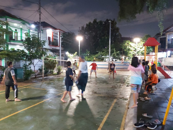 Kegiatan latihan badminton