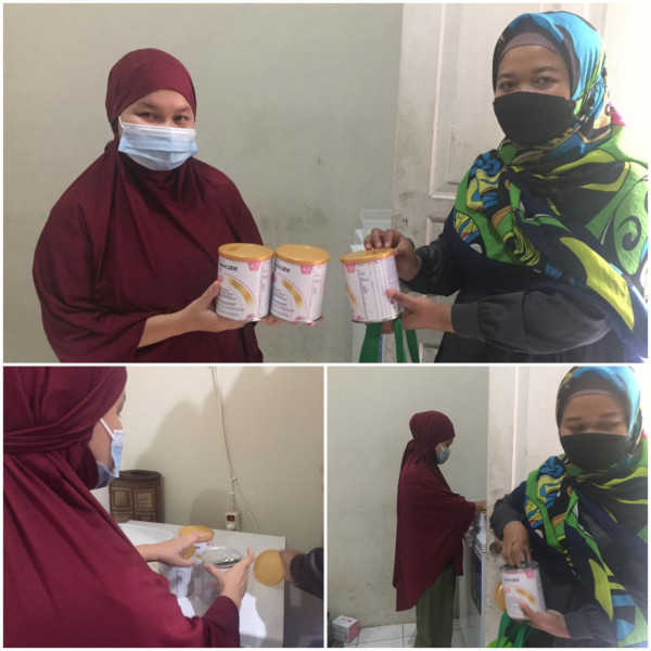 Pemberian bantuan susu dari yayasan saraswati untuk bayi Yg menderita kelainan tulang RW 04 Kel CPT