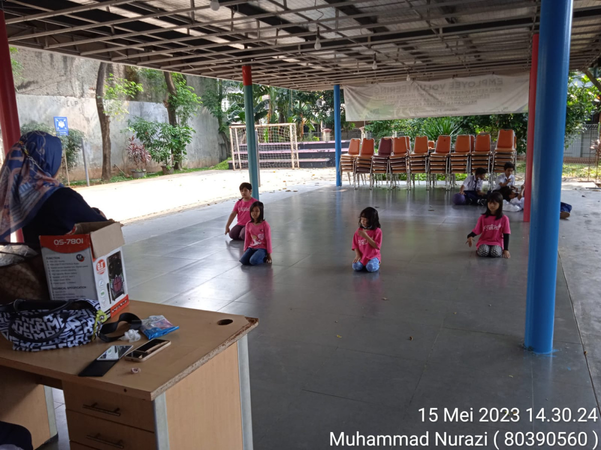 Kegiatan Tari anak anak di RPTRA Kp.Benda