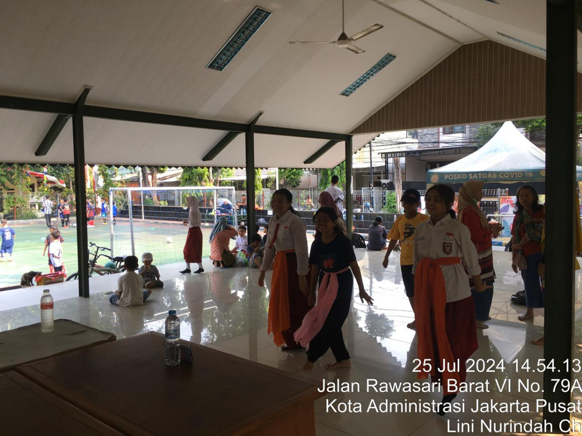 Kegiatan Latihan Tari di RPTRA Matahari