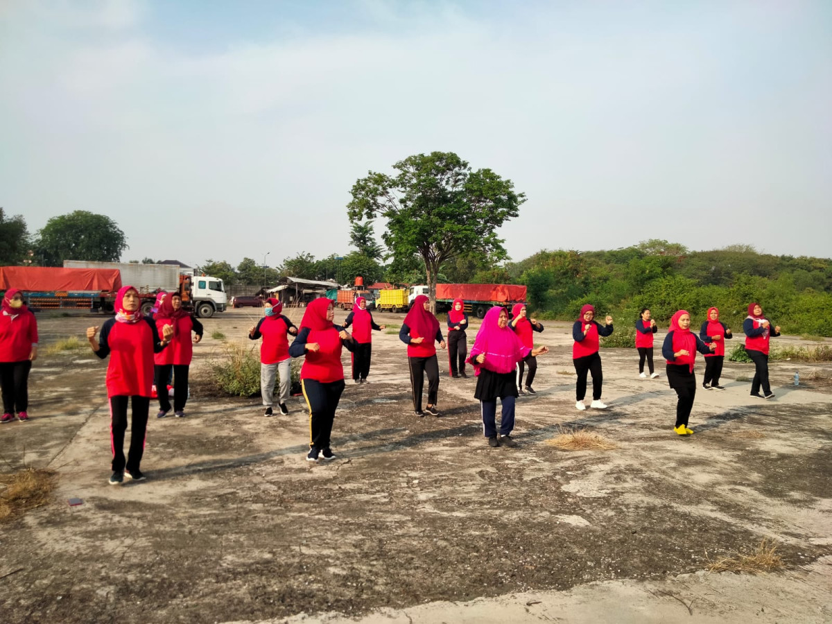Senam Rutin Rw004