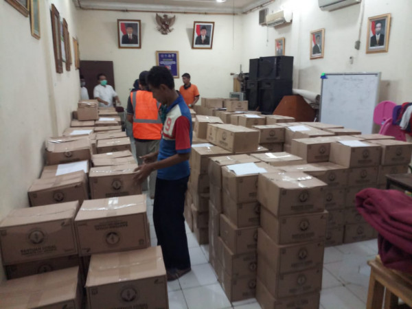Kegiatan Monitoring Distribusi Bantuan Sosial (Bansos) RW 06