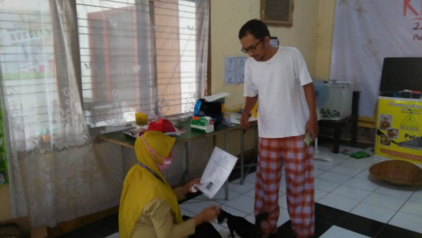 Monitoring Kasi Ekbang Data IUMK RW003