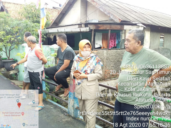 Kasie Ekbang Monitoring Turap Longsor di Rw013