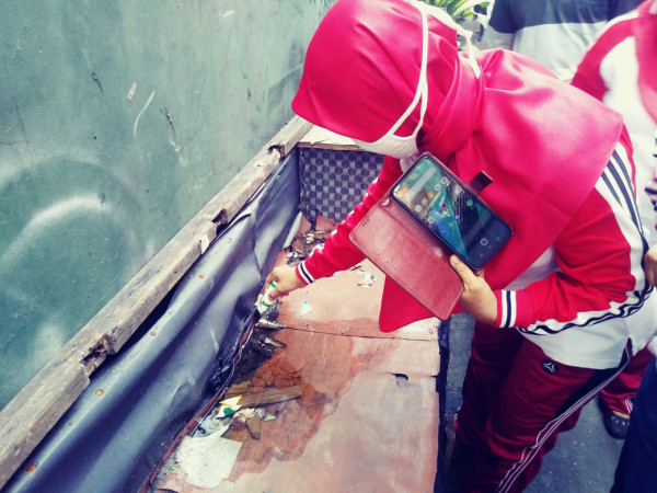 Monitoring Jentik dan Larvasidasi di Rw02