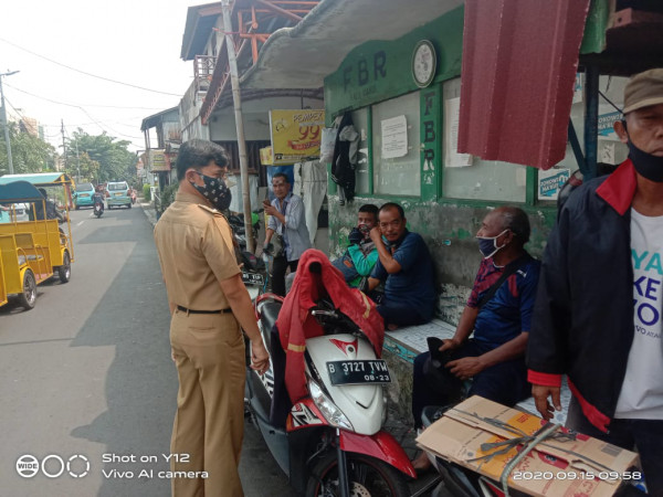 Monitoring Keramaian di Jalan Kayu Manis Timur