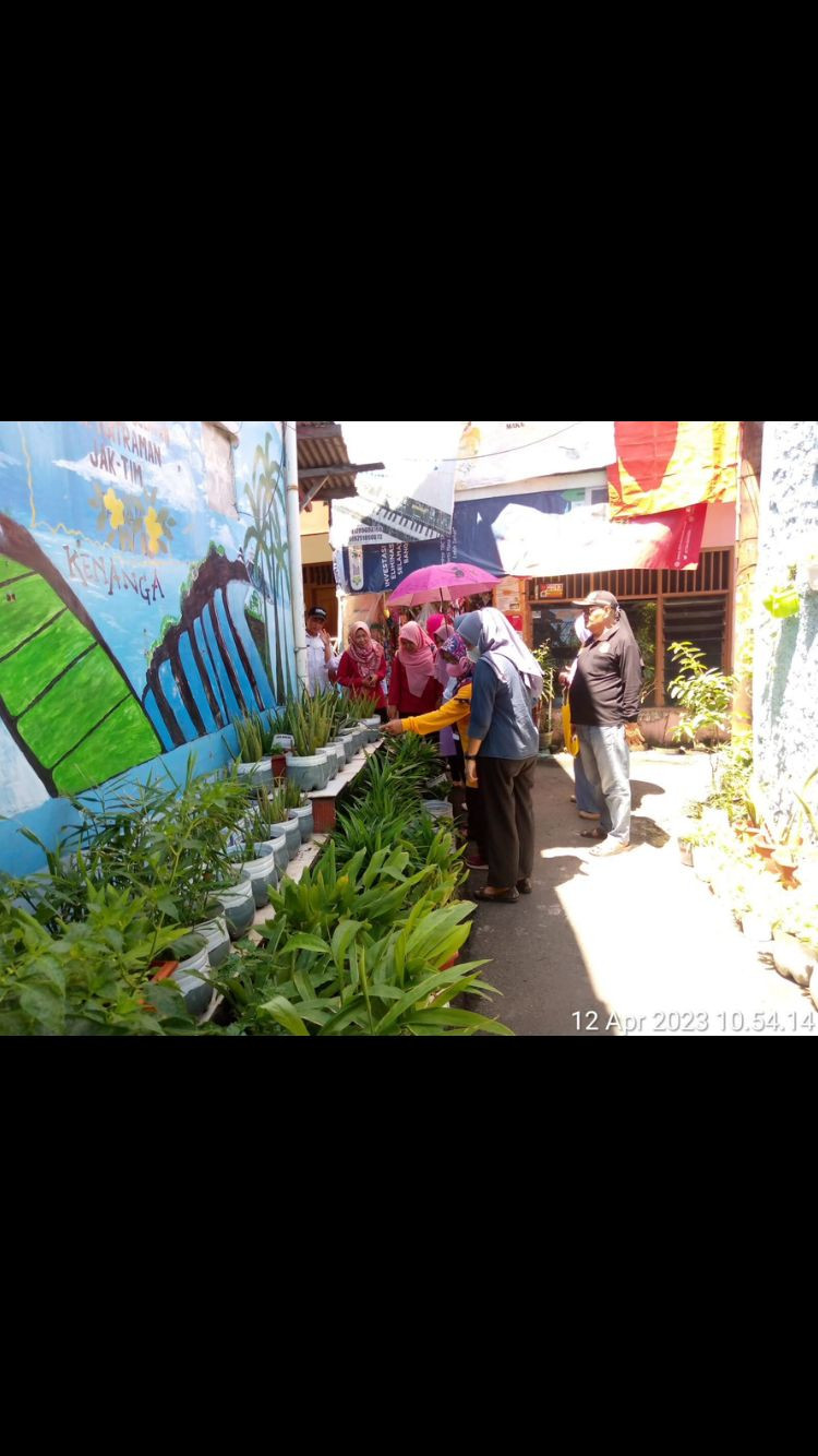 Monitoring Pengelola Taman Hatinya PKK Bersama PKK Kota